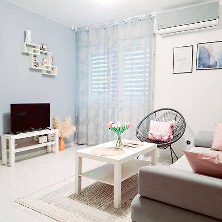 Apartman Simple โมสตาร์ ภายนอก รูปภาพ