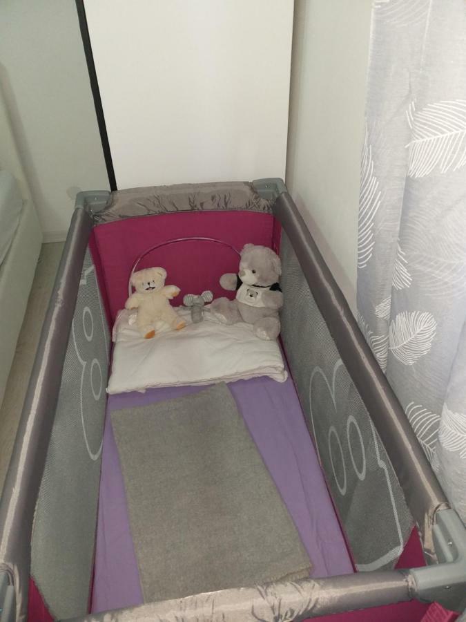 Apartman Simple โมสตาร์ ภายนอก รูปภาพ
