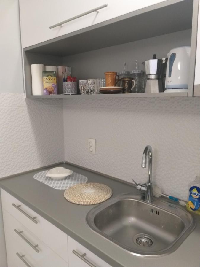 Apartman Simple โมสตาร์ ภายนอก รูปภาพ